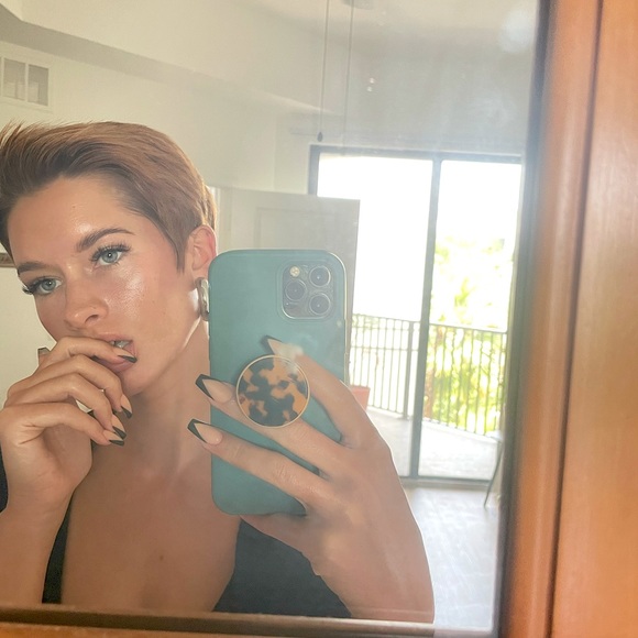 Hey 👋 I’m May ✨ - Picture 7 of 15